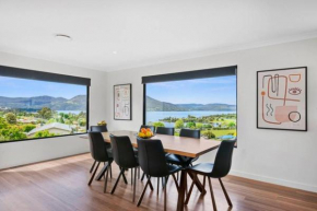 Spacious, modern and bright home with waterviews